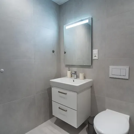 Apartmany Gocarova Trida Hradec Kralove Exterior photo