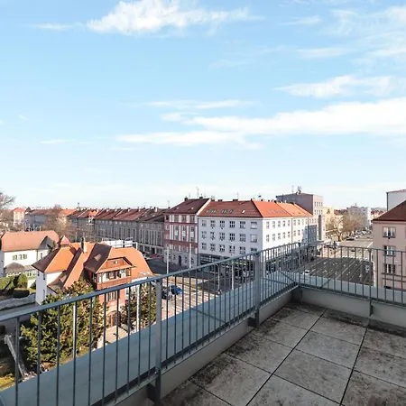 Apartmany Gocarova Trida Hradec Kralove Exterior photo