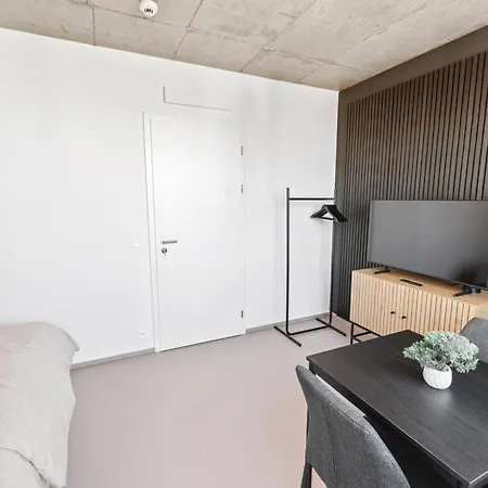 Apartmany Gocarova Trida Hradec Kralove Exterior photo